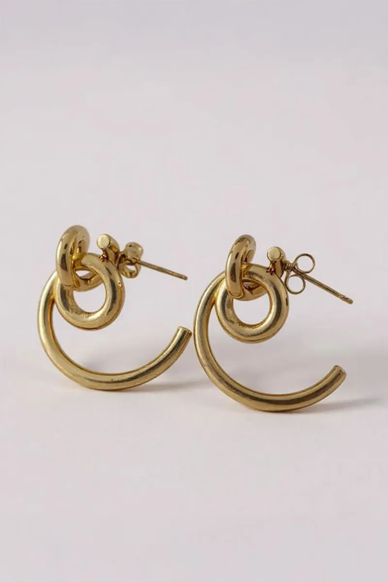 Modern Spiral Formlu Çelik Küpe